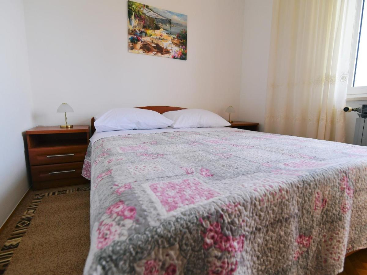 Mošćenička Draga Bed And Breakfast Rooms Valentin מראה חיצוני תמונה